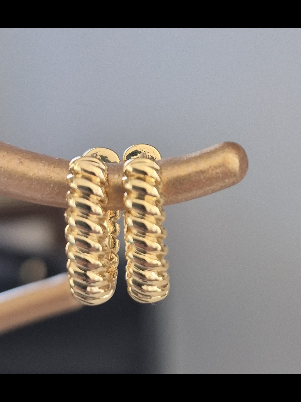 Gold Ribbed Hoop Earrings - Elegant Women’s Jewelry